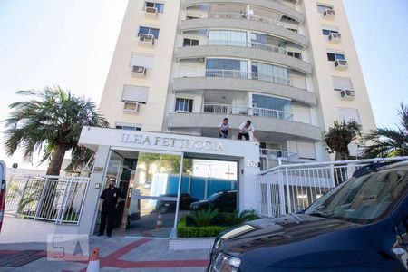 Apartamento para alugar com 81m², 2 quartos e 1 vagaFachada do condomínio