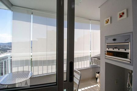 Apartamento para alugar com 81m², 2 quartos e 1 vagaVaranda da sala