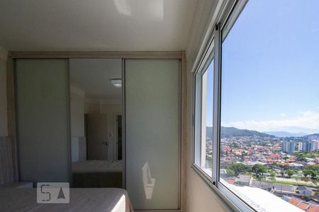 Apartamento para alugar com 81m², 2 quartos e 1 vagaQuarto 01