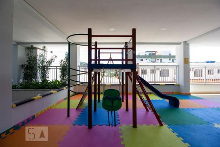 Apartamento para alugar com 81m², 2 quartos e 1 vagaÁrea Comum - Playground