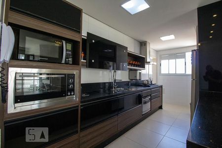 Apartamento para alugar com 81m², 2 quartos e 1 vagaCozinha