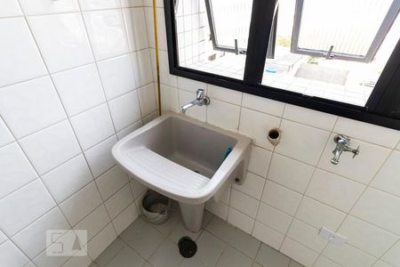 Apartamento para alugar com 65m², 2 quartos e 1 vagaÁrea de serviço