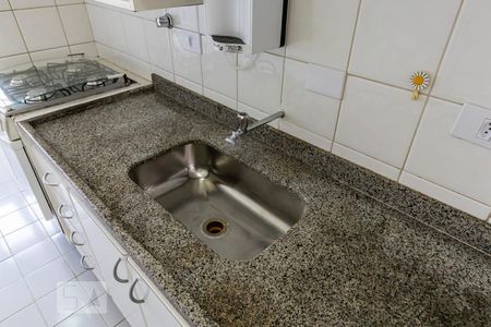 Apartamento para alugar com 65m², 2 quartos e 1 vagaCozinha