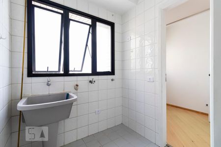 Apartamento para alugar com 65m², 2 quartos e 1 vagaÁrea de serviço