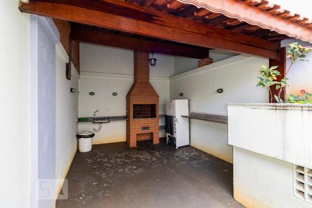 Apartamento para alugar com 65m², 2 quartos e 1 vagaÁrea comum - Churrasqueira