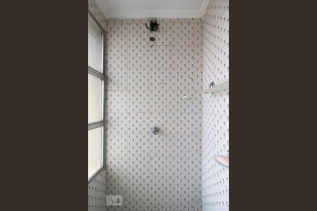 Apartamento à venda com 85m², 2 quartos e 1 vaga Apartamento à venda com 85m², 2 quartos e 1 vagaBanheiro