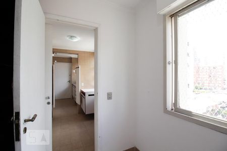 Apartamento à venda com 85m², 2 quartos e 1 vaga Apartamento à venda com 85m², 2 quartos e 1 vagaQuarto de Serviço