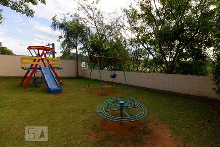 Casa de condomínio para alugar com 130m², 3 quartos e 2 vagas Casa de condomínio para alugar com 130m², 3 quartos e 2 vagasÁrea Comum - Playground