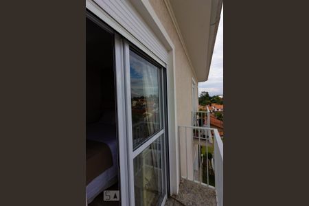 Casa de condomínio para alugar com 130m², 3 quartos e 2 vagas Casa de condomínio para alugar com 130m², 3 quartos e 2 vagasSacado - Suite