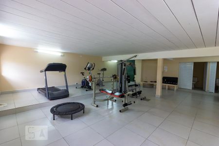 Casa de condomínio para alugar com 130m², 3 quartos e 2 vagas Casa de condomínio para alugar com 130m², 3 quartos e 2 vagasÁrea comum - Academia