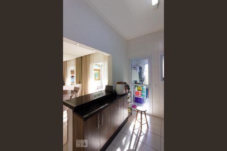 Casa de condomínio para alugar com 130m², 3 quartos e 2 vagas Casa de condomínio para alugar com 130m², 3 quartos e 2 vagasCozinha
