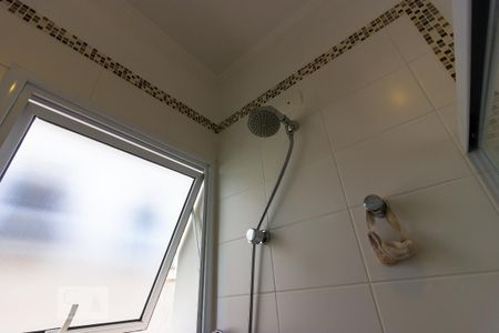 Casa de condomínio para alugar com 130m², 3 quartos e 2 vagas Casa de condomínio para alugar com 130m², 3 quartos e 2 vagasBanheiro - Suite