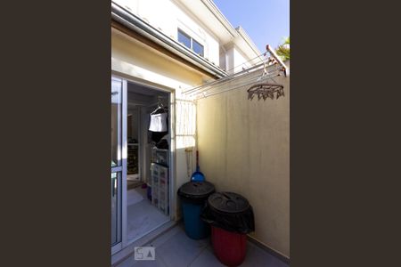 Casa de condomínio para alugar com 130m², 3 quartos e 2 vagas Casa de condomínio para alugar com 130m², 3 quartos e 2 vagasÁrea de lavanderia