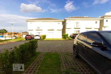 Casa de Condomínio para alugar com 3 quartos, 130m² em Chácara Canta Galo, Cotia