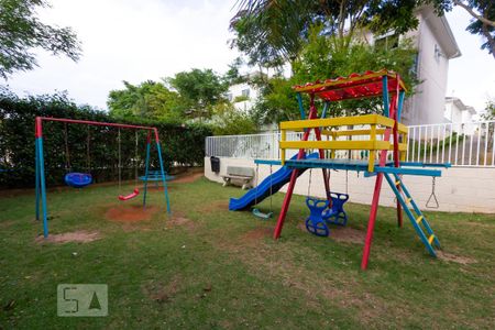 Casa de condomínio para alugar com 130m², 3 quartos e 2 vagas Casa de condomínio para alugar com 130m², 3 quartos e 2 vagasÁrea Comum - Playground