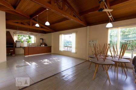 Casa de condomínio para alugar com 130m², 3 quartos e 2 vagas Casa de condomínio para alugar com 130m², 3 quartos e 2 vagasÁrea comum - Salão de festas
