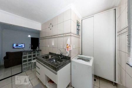 Apartamento à venda com 45m², 2 quartos e 1 vagaCozinha e Área de Serviço