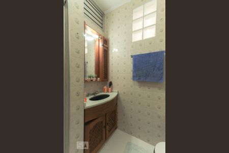 Apartamento à venda com 62m², 2 quartos e sem vaga Apartamento à venda com 62m², 2 quartos e sem vagaBanheiro