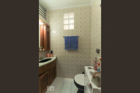 Apartamento à venda com 62m², 2 quartos e sem vaga Apartamento à venda com 62m², 2 quartos e sem vagaBanheiro