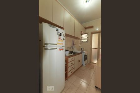 Apartamento à venda com 62m², 2 quartos e sem vaga Apartamento à venda com 62m², 2 quartos e sem vagaCozinha