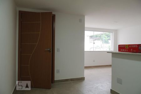 Sala de apartamento para alugar com 2 quartos, 60m² em Pechincha, Rio de Janeiro