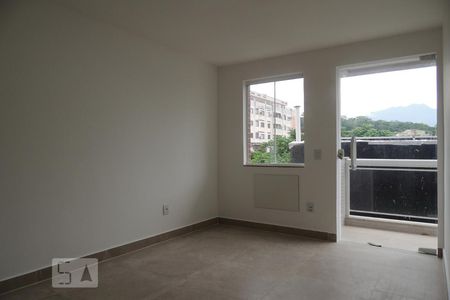 Quarto Suíte de apartamento para alugar com 2 quartos, 60m² em Pechincha, Rio de Janeiro