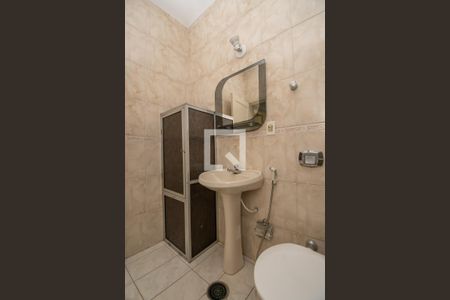 Apartamento à venda com 66m², 2 quartos e 2 vagasBanheiro