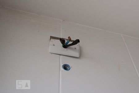 Apartamento para alugar com 48m², 2 quartos e 1 vagaBanheiro social - fiação para chuveiro