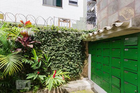 Apartamento à venda com 60m², 2 quartos e sem vagaÁrea Comum