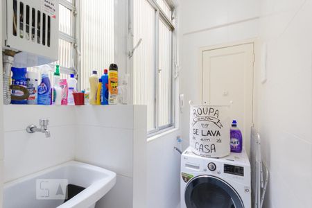 Apartamento à venda com 60m², 2 quartos e sem vagaÁrea de Serviço