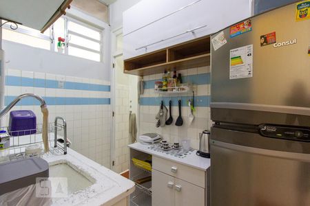 Apartamento à venda com 45m², 2 quartos e 1 vagaCozinha