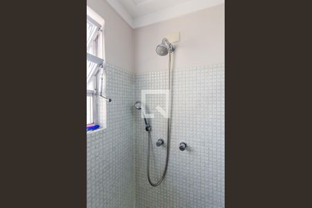 Apartamento para alugar com 200m², 2 quartos e 2 vagasChuveiro