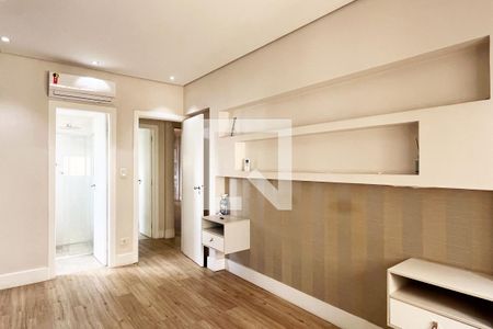 Suíte de apartamento para alugar com 2 quartos, 200m² em Ponta da Praia, Santos