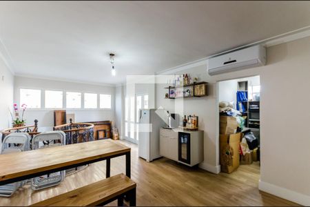 Apartamento para alugar com 200m², 2 quartos e 2 vagasSala superior