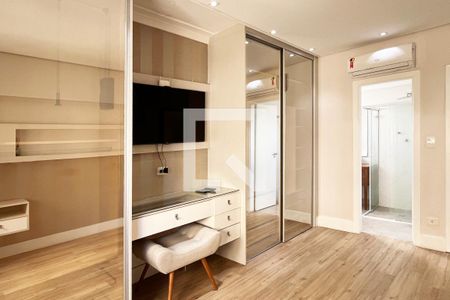 Suíte de apartamento para alugar com 2 quartos, 200m² em Ponta da Praia, Santos