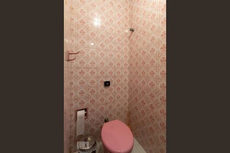 Lavabo de apartamento à venda com 3 quartos, 90m² em Menino Deus, Porto Alegre