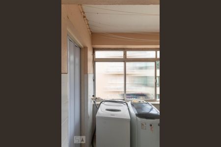 Apartamento à venda com 90m², 3 quartos e 1 vagaÁrea de Serviço