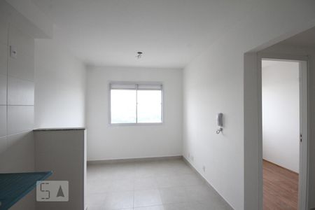 Sala/ Cozinha de apartamento à venda com 2 quartos, 35m² em Parque Fongaro, São Paulo