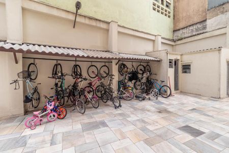 Apartamento para alugar com 85m², 3 quartos e sem vaga Apartamento para alugar com 85m², 3 quartos e sem vagaBicicletário