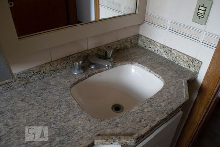 Apartamento à venda com 155m², 4 quartos e 4 vagasBANHEIRO