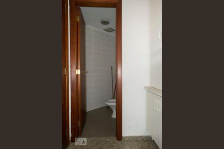 Apartamento à venda com 155m², 4 quartos e 4 vagasSUITE SERVIÇO