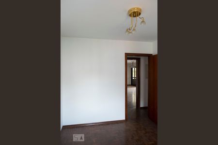 Apartamento à venda com 155m², 4 quartos e 4 vagasQUARTO 2