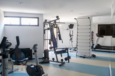 Apartamento à venda com 155m², 4 quartos e 4 vagasAcademia