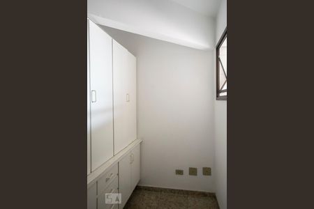 Apartamento à venda com 155m², 4 quartos e 4 vagasSUITE SERVIÇO