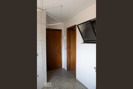 Apartamento à venda com 155m², 4 quartos e 4 vagasÁREA DE SERVIÇO