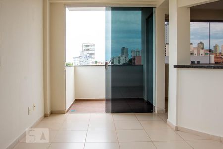 Sala/Quarto de apartamento para alugar com 1 quarto, 40m² em Centro, Uberlândia