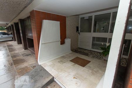Apartamento à venda com 97m², 3 quartos e sem vagaEntrada