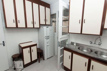 Apartamento à venda com 97m², 3 quartos e sem vagaCozinha