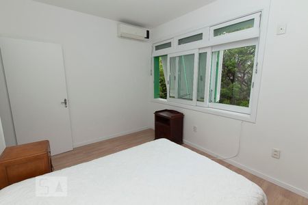 Quarto 1 de apartamento à venda com 3 quartos, 97m² em Santana, Porto Alegre