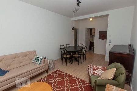 Sala de apartamento à venda com 3 quartos, 97m² em Santana, Porto Alegre